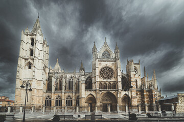 Leon's Cathedral, storm day