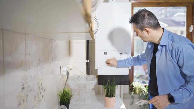 Savings against high bills.
The landlord turns off the natural gas combi boiler to save money due to the high bill.
