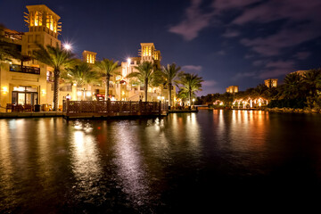 Obraz premium Night view of Dubai city in UAE. Downtown Burj Khalifa
