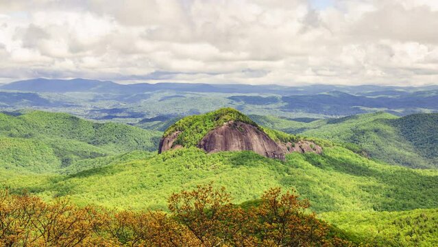 Looking Glass Rock Pisgah Forrest North Carolina Time-Lapse
