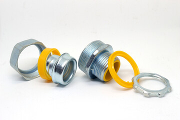 The steel cable gland is separated. 3