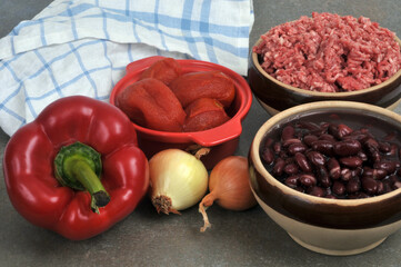 Ingrédients pour la préparation d'un chili con carne
