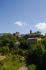 Fototapeta na wymiar Village de Drôme Provençale