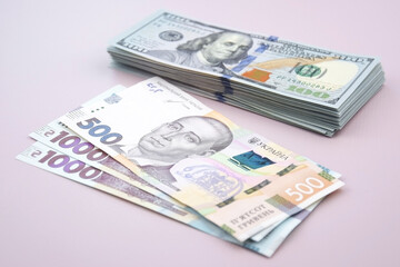 American dollars and Ukrainian hryvnia. The concept of the exchange rate.