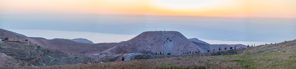 وادي الهيدان- والوالة وقلعة مكاور- الاردن
Wadi alhedan, alwaleh- mokawer castle- Jordan