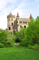 Fototapeta premium Ruined castle of Vladimir Khrapovitsky. Muromtsevo, Russia