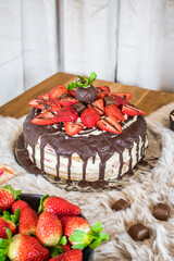 strawberry cake with chocolate