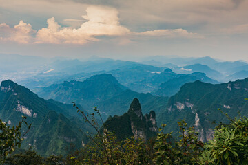 Fototapeta premium Dramatic mountain landscape seen from Tianmen Mountain West Skywalk path, China