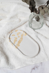 Decorative plaster tray with potal