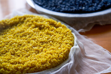 Traditional food of Chinese Tomb Sweeping Festival, five-color glutinous rice