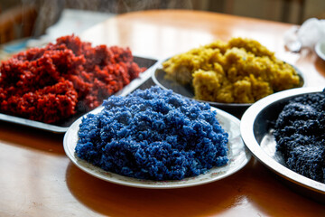 Traditional food of Chinese Tomb Sweeping Festival, five-color glutinous rice