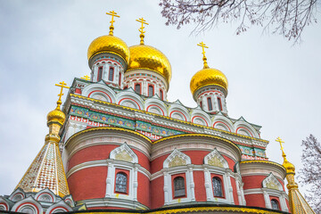 Fototapeta na wymiar Ornate Shipka Memorial orthodox Church in the Balkans, Bulgaria