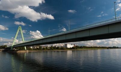 Severinsbrücke in Köln