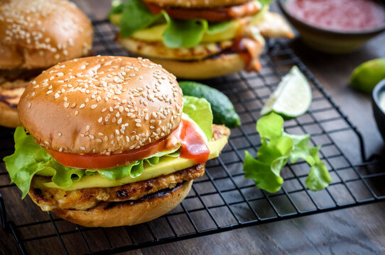 Fried chicken burger served 