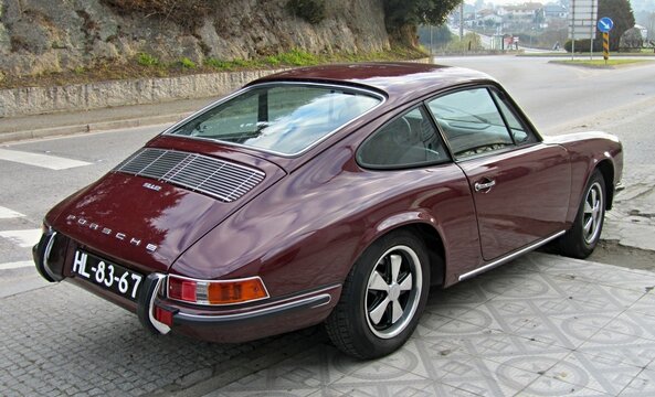 Old Porsche 912 classic