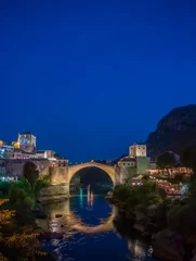 Cercles muraux Stari Most It is the largest city in the Herzegovina region and the administrative center of the Herzegovina-Neretva Canton of the Federation of Bosnia and Herzegovina.
