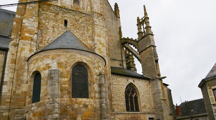 Eglise catholique Saint Salomon et Saint Grégoire dans la ville de Pithiviers dans le Loiret France