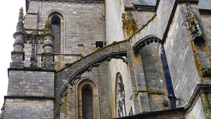 Obraz premium Eglise catholique Saint Salomon et Saint Grégoire dans la ville de Pithiviers dans le Loiret France