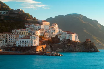 Fotobehang Positano strand, Amalfi kust, Italië view of amalfi, amalfi coast, amalfi cathedral, sea, tranquility of the amalfi coast and symbols of mediterranean culture, naples, salerno, positano.