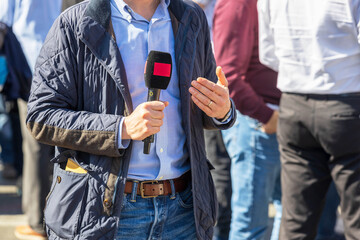 Media coverage of public event