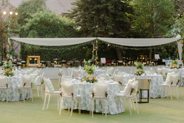 wedding table in a garden