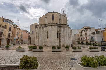Fototapeta na wymiar BARLETTA, ITALY, JULY 8, 2022 - View of Basilica Co-Cathedral of Santa Maria Maggiore in Barletta, Apulia, Italy