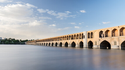 Fototapeta na wymiar Long exposure of western side of the Si-o-se Pol bridge in Isfahan