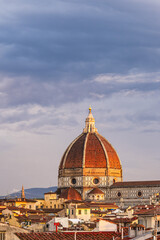 Fototapeta na wymiar Blick auf die Kathedrale Santa Maria del Fiore in Florenz, Italien
