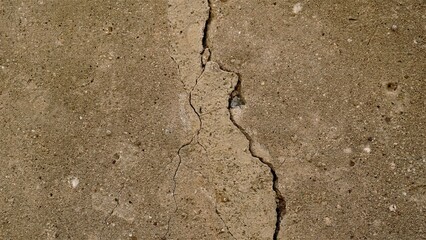 crack in old concrete wall