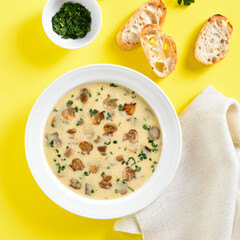 Creamy mushroom soup