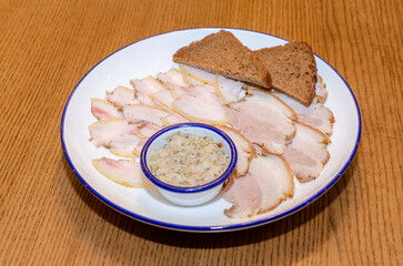 meat plate with bread and sauce