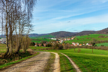 Eine frühlingshafte Fahrradtour durch die Fachwerkstadt Schmalkalden mit all ihren Facetten -...