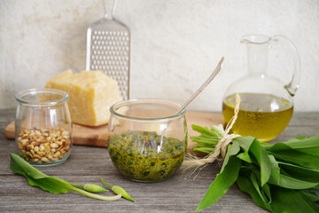 Bärlauchpesto