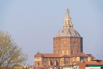 Fototapeta na wymiar Duomo di Pavia (Pavia Cathedral) in Pavia at sunny day, Lombardy, italy.