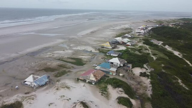 Salin&oacute;polis Atalaia Salinas Par&aacute; Praia Cidade Litoral Amazonia Ruas Estrada F&eacute;rias Feriado Viajar Viagem Paraense Salinopolis Para Paisagem Litoranea A&eacute;rea Drone &Ocirc;nibus Carro
