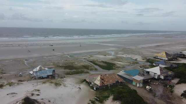 Salin&oacute;polis Atalaia Salinas Par&aacute; Praia Cidade Litoral Amazonia Ruas Estrada F&eacute;rias Feriado Viajar Viagem Paraense Salinopolis Para Paisagem Litoranea A&eacute;rea Drone &Ocirc;nibus Carro