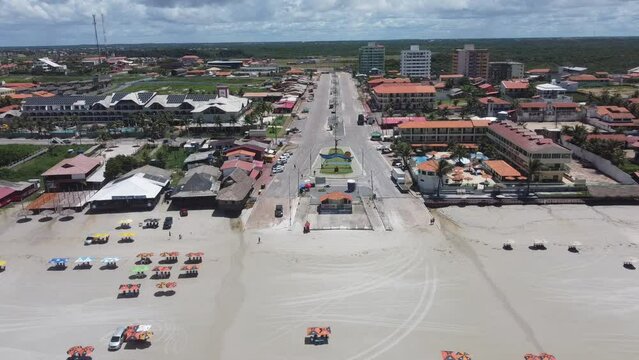 Salin&oacute;polis Atalaia Salinas Par&aacute; Praia Cidade Litoral Amazonia Ruas Estrada F&eacute;rias Feriado Viajar Viagem Paraense Salinopolis Para Paisagem Litoranea A&eacute;rea Drone &Ocirc;nibus Carro