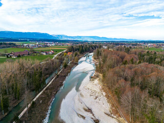Fluss Emme mit Revitalisierung Ämmeschache-Urtenesumpf Gemeinde Utzenstorf & Bätterkinden Bern Schweiz	
