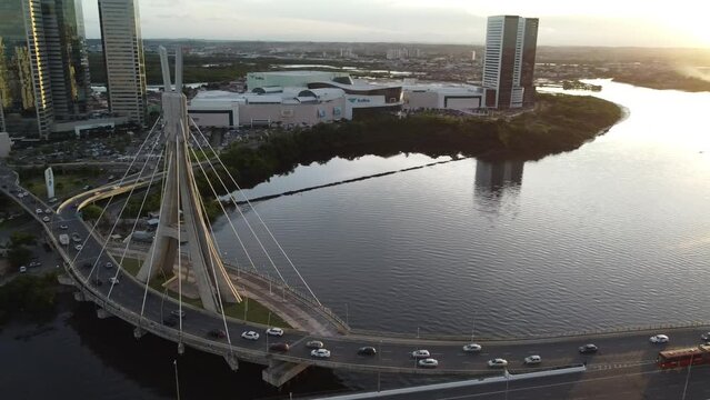 Recife Cidade Bairro Pr&eacute;dios Praia Pina Arquitetura Antigo Pernambuco Marco Zero Centro Hist&oacute;rico Porto Mar Rio &Aacute;gua Canais Pontes Paisagem Urbana Coral Pra&ccedil;a Rio Branco Parque Esculturas Brennand