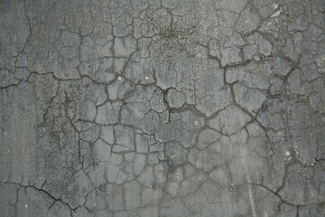 a cracked wall