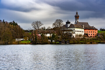Kloster Höglwörth in Bayern