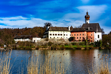Kloster Höglwörth in Bayern