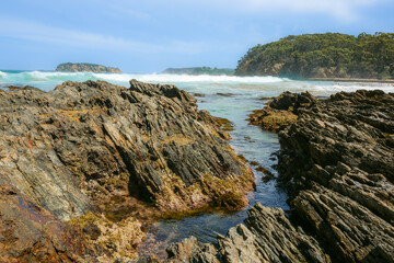 Fototapeta na wymiar Rocky foreshore in Batemans Bay New South Wales