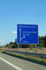 Autobahnschild Abfahrt Grimmen-West