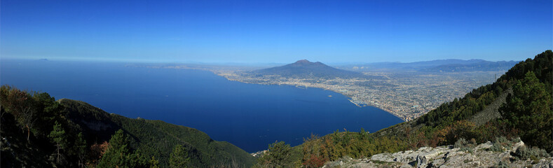 Obraz premium Panorama of the blue mediterranean sea coast
