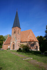 Fototapeta na wymiar Dorfkirche Lüssow