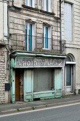 Obraz premium boutique photo abandonné à Marans (17)