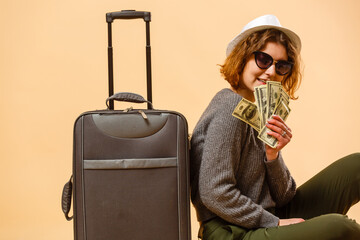 Young woman ready to go to travel dreaming of achieving goals and purposes