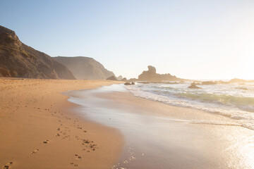 Fototapeta na wymiar Rock Formation, Cliffs and Mist, Castelejo Beach; Algarve; Portugal