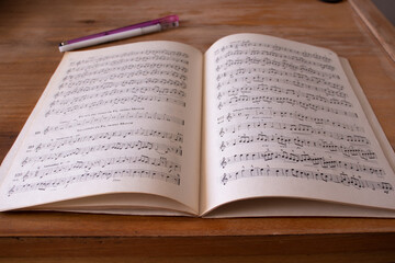 libro de partituras para solfeo